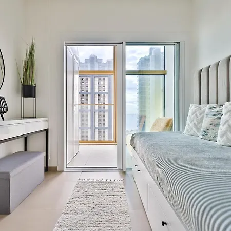 아파트 Intempo Gold&gris